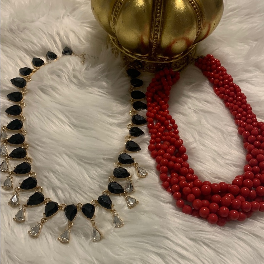 Elegant Black and Red Necklace Set